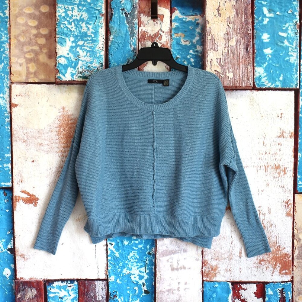 Women's RDI Cropped Sweater Long Sleeve Crew Neck LARGE Light Blue